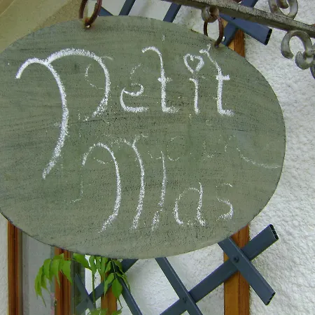 Domaine A L'aise - Piscine Chauffee לינה וארוחת בוקר