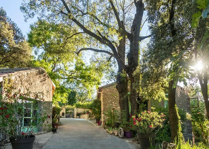 Domaine à L'aise - Piscine Chauffée 4*